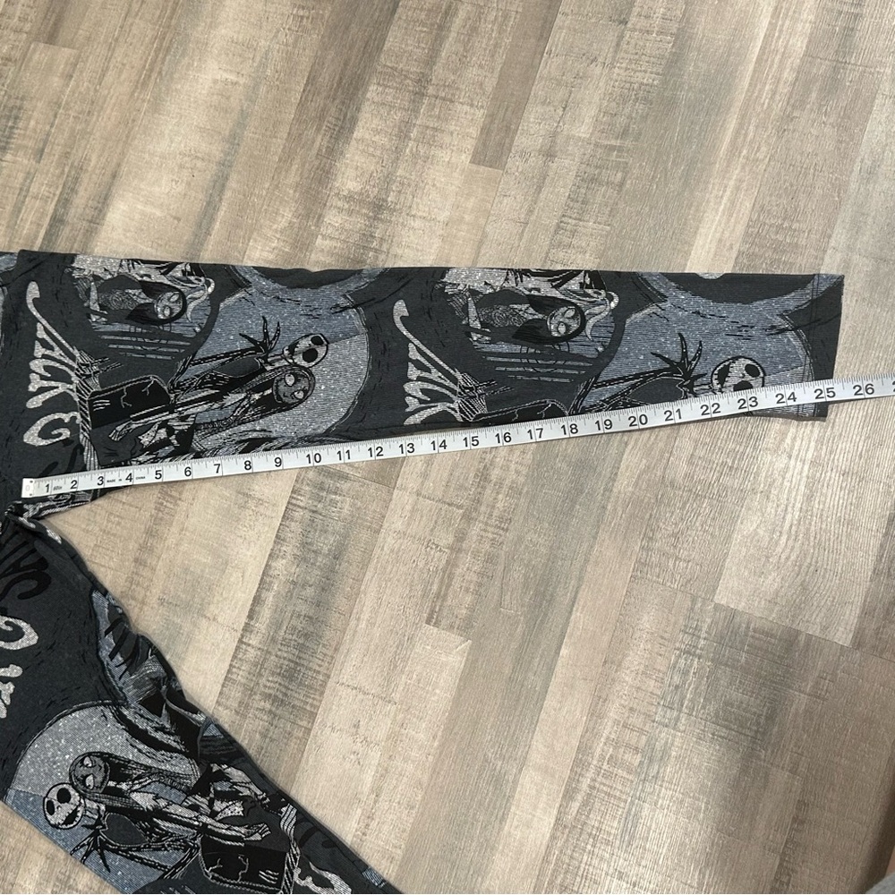 LuLaRoe Disney’s Nightmare before Christmas Jack and Sally leggings - Picture 5 of 5